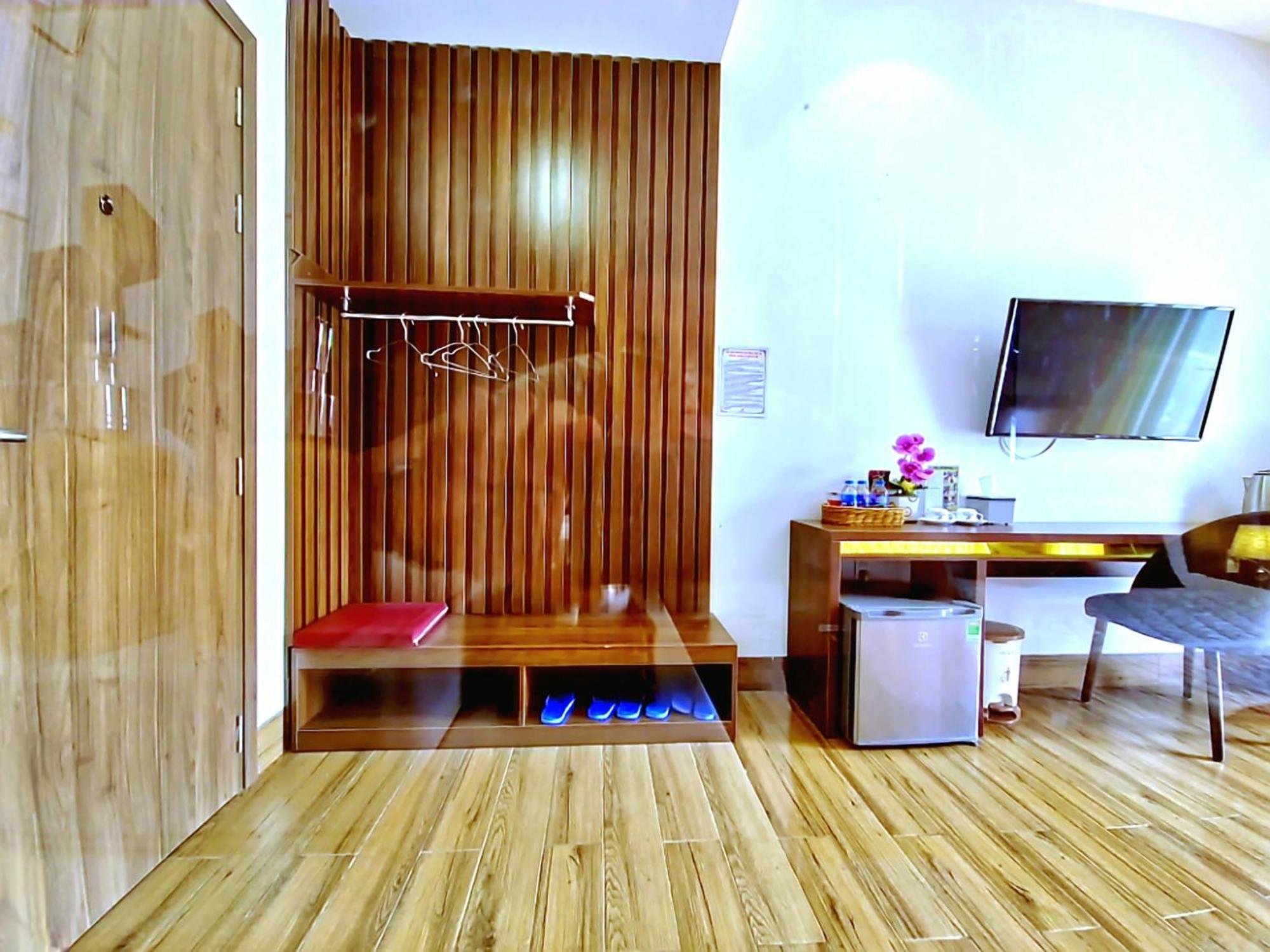 Thu Le Hotel Cao Lanh Екстер'єр фото