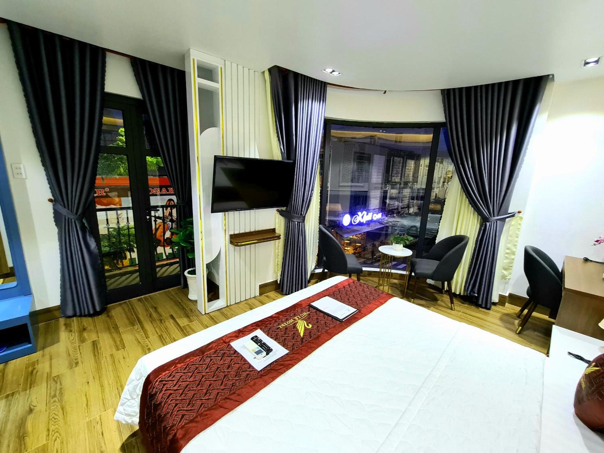 Thu Le Hotel Cao Lanh Екстер'єр фото
